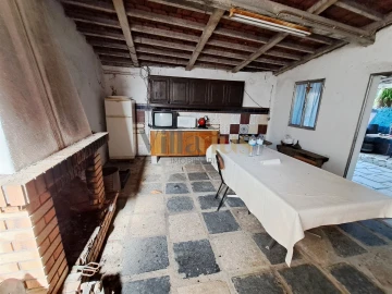 Moradia T4 para Venda em Igreja Nova do Sobral