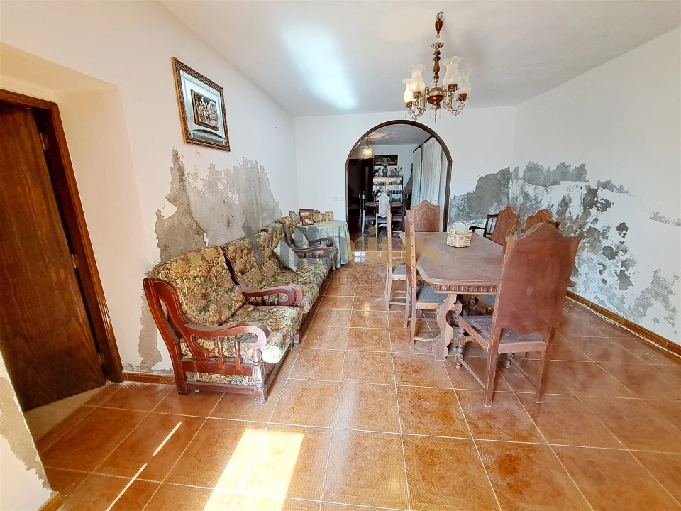 Moradia T4 para Venda em Igreja Nova do Sobral Foto 5