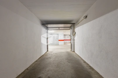 Garagem para Venda em Marvila, Ribeira Santarém, São Salvador, São Nicolau