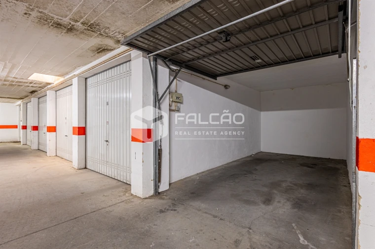 Garagem para Venda em Marvila, Ribeira Santarém, São Salvador, São Nicolau Foto 4