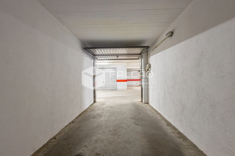 Garagem para Venda em Marvila, Ribeira Santarém, São Salvador, São Nicolau Foto 8