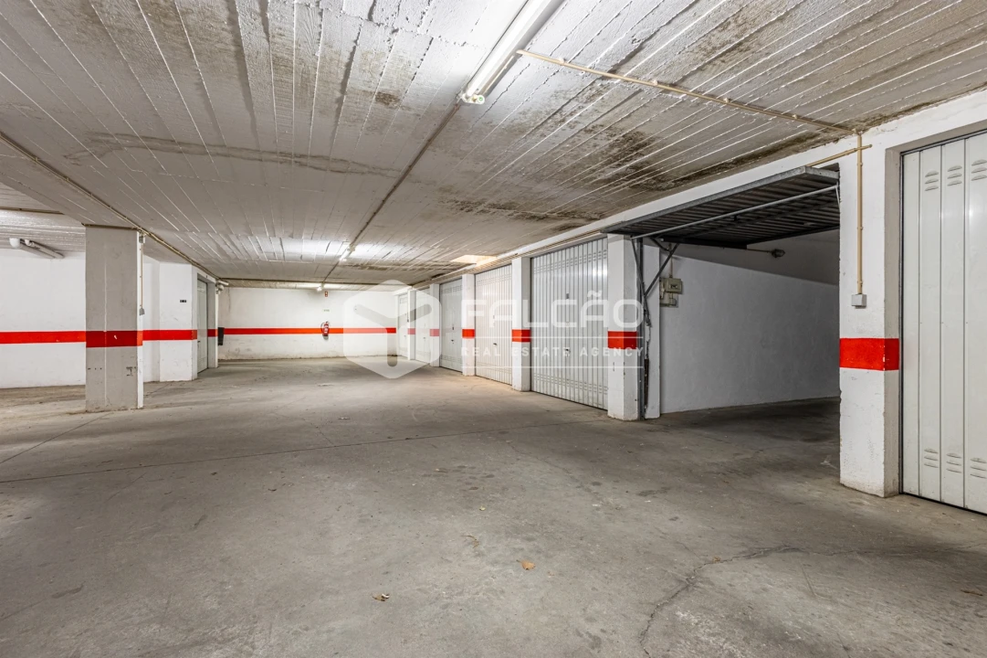 Garagem para Venda em Marvila, Ribeira Santarém, São Salvador, São Nicolau Foto 5