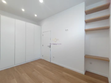 Loja para Venda em Odivelas