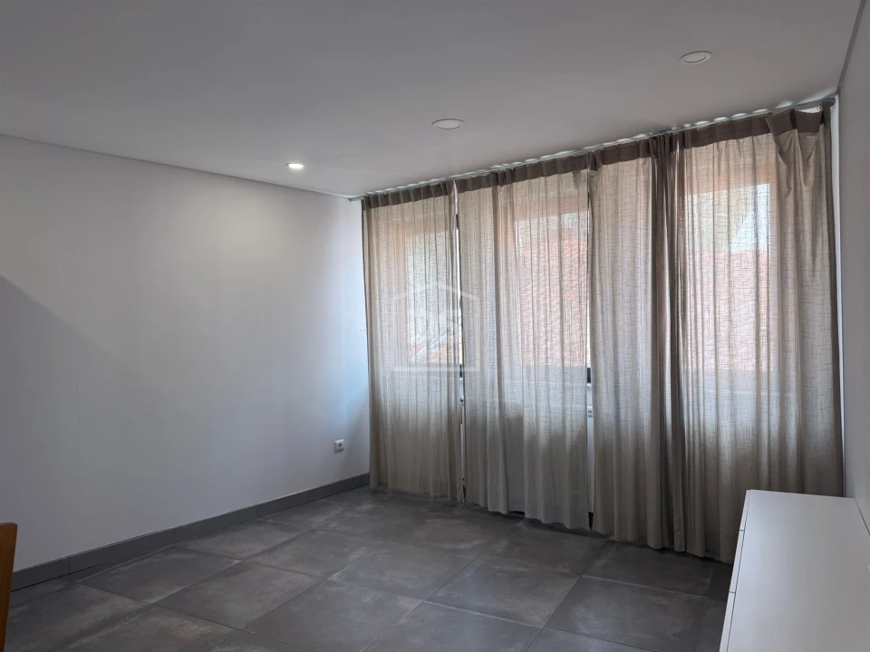 Apartamento T3 para Venda em Lamego (Almacave e Sé) Foto 11