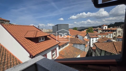 Apartamento T3 para Venda em Lamego (Almacave e Sé)