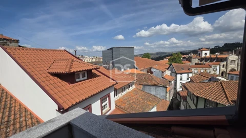 Apartamento T3 para Venda em Lamego (Almacave e Sé)