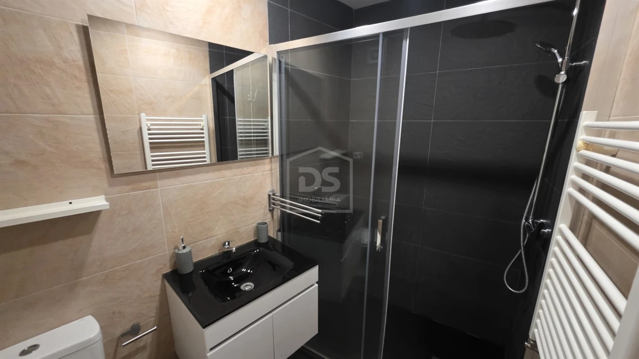 Apartamento T3 para Venda em Lamego (Almacave e Sé) Foto 18