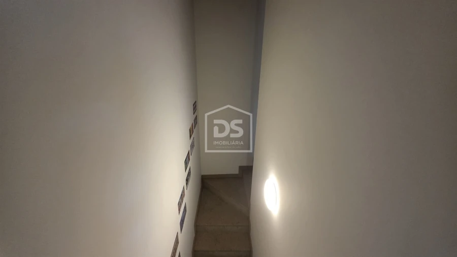 Apartamento T3 para Venda em Lamego (Almacave e Sé) Foto 27