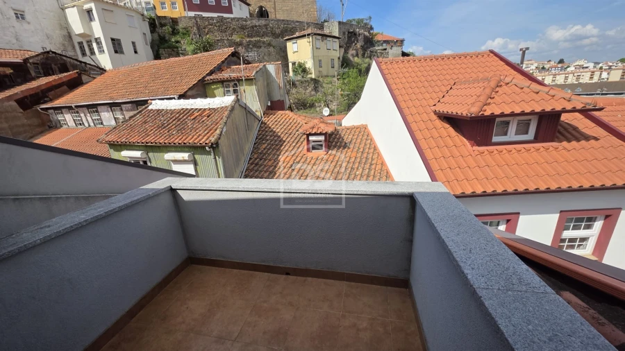 Apartamento T3 para Venda em Lamego (Almacave e Sé) Foto 2