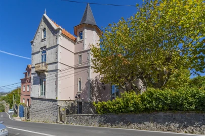 Moradia T5 para Arrendamento em Santa Maria e São Miguel, São Martinho, São Pedro Penaferrim