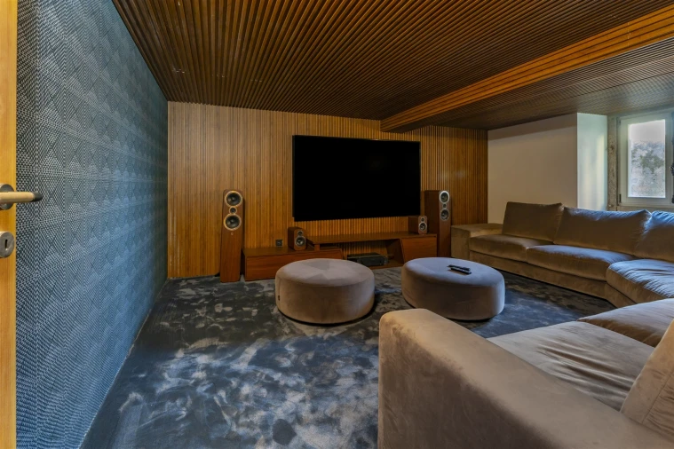 Moradia T5 para Arrendamento em Santa Maria e São Miguel, São Martinho, São Pedro Penaferrim Foto 46