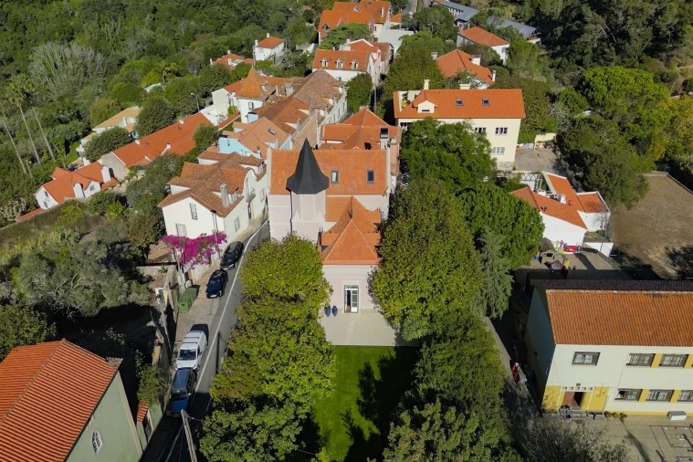 Moradia T5 para Arrendamento em Santa Maria e São Miguel, São Martinho, São Pedro Penaferrim Foto 50