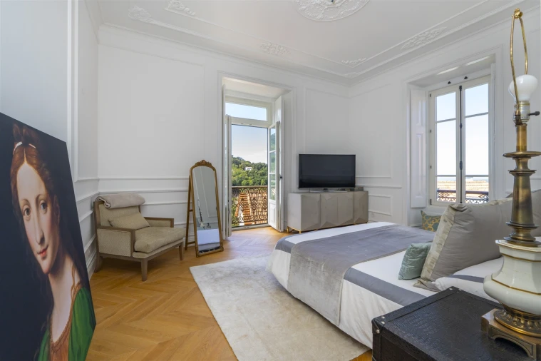 Moradia T5 para Arrendamento em Santa Maria e São Miguel, São Martinho, São Pedro Penaferrim Foto 28