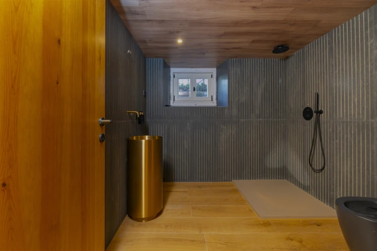 Moradia T5 para Arrendamento em Santa Maria e São Miguel, São Martinho, São Pedro Penaferrim Foto 45