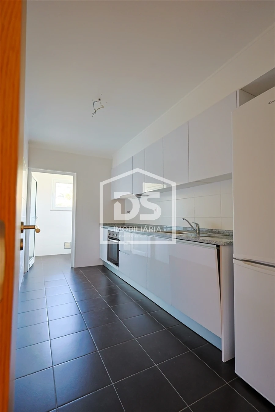 Apartamento T2 para Venda em Caniço Foto 20