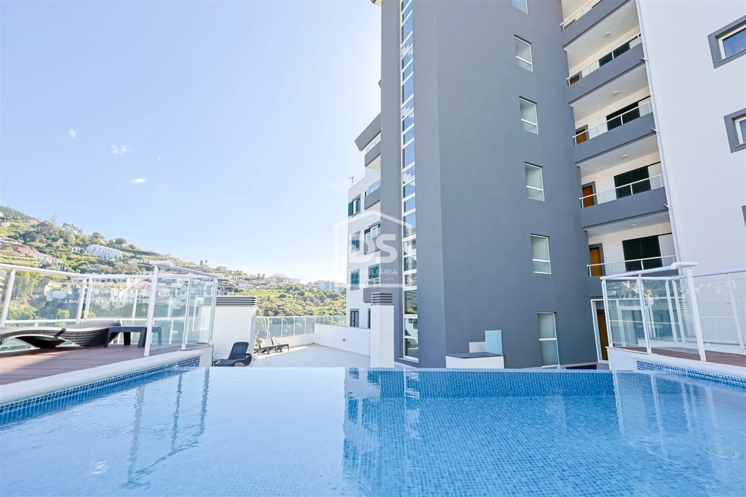 Apartamento T2 para Venda em Caniço Foto 33