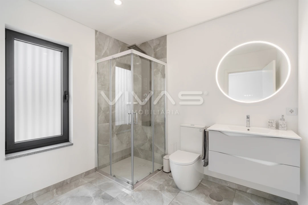 Moradia T3 para Venda em Alpendorada, Várzea e Torrão Foto 25