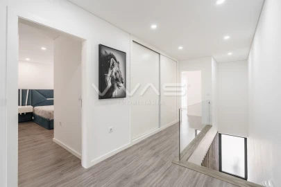 Moradia T3 para Venda em Alpendorada, Várzea e Torrão