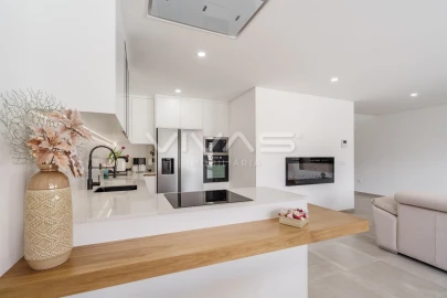 Moradia T3 para Venda em Alpendorada, Várzea e Torrão