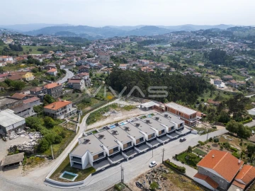 Moradia T3 para Venda em Alpendorada, Várzea e Torrão