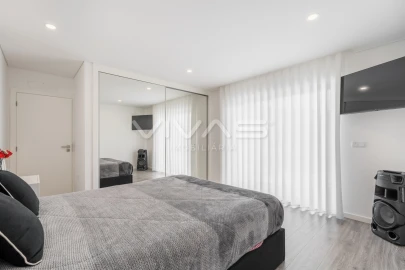 Moradia T3 para Venda em Alpendorada, Várzea e Torrão