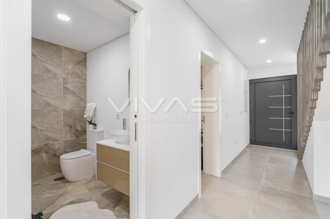 Moradia T3 para Venda em Alpendorada, Várzea e Torrão Foto 17