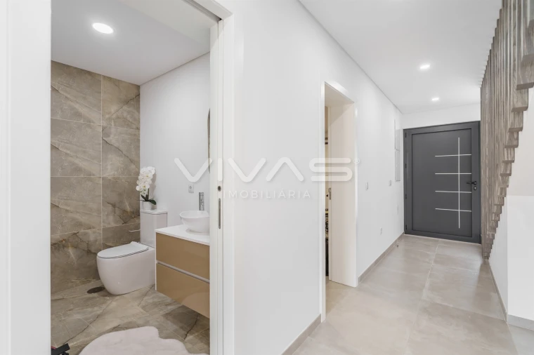 Moradia T3 para Venda em Alpendorada, Várzea e Torrão Foto 17