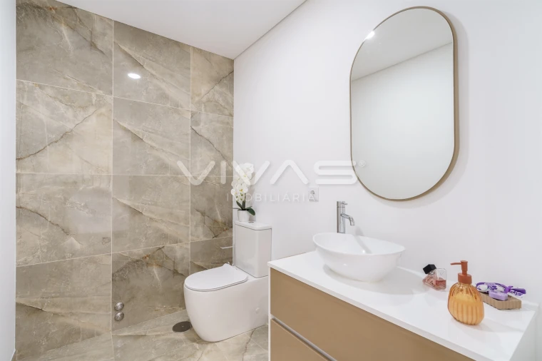 Moradia T3 para Venda em Alpendorada, Várzea e Torrão Foto 18