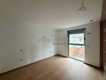 Apartamento T1 para Arrendamento em Urgezes