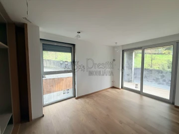 Apartamento T1 para Arrendamento em Urgezes