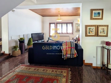 Moradia T3 para Venda em Margaride, Várzea, Lagares, Varziela, Moure