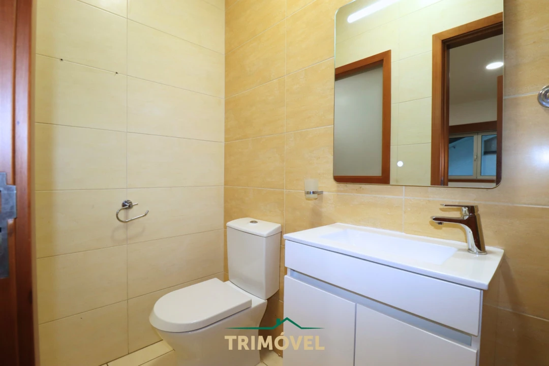 Moradia T3 para Venda em São Roque Foto 7