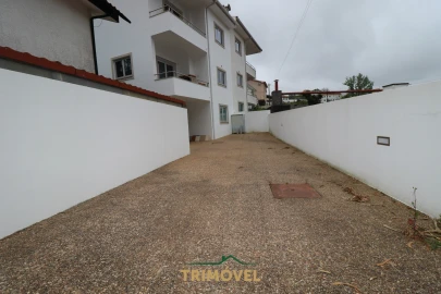 Moradia T3 para Venda em São Roque