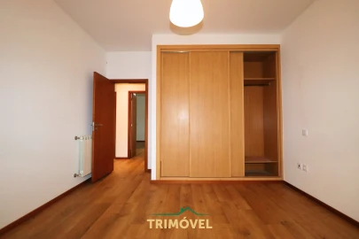 Moradia T3 para Venda em São Roque