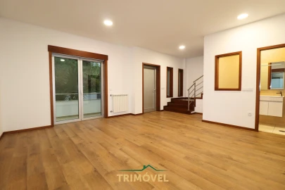 Moradia T3 para Venda em São Roque