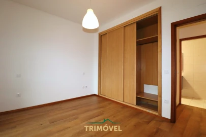 Moradia T3 para Venda em São Roque