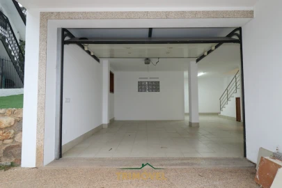 Moradia T3 para Venda em São Roque