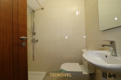 Moradia T3 para Venda em São Roque