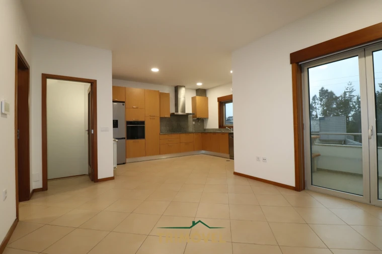 Moradia T3 para Venda em São Roque Foto 9