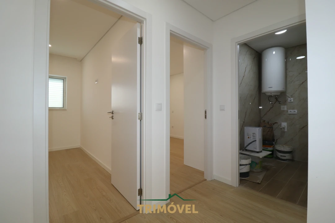 Apartamento T2 para Venda em São Roque Foto 6