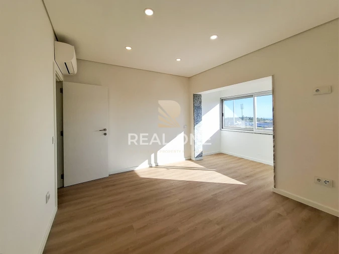 Apartamento T3 para Venda em Loule (São Clemente) Foto 32