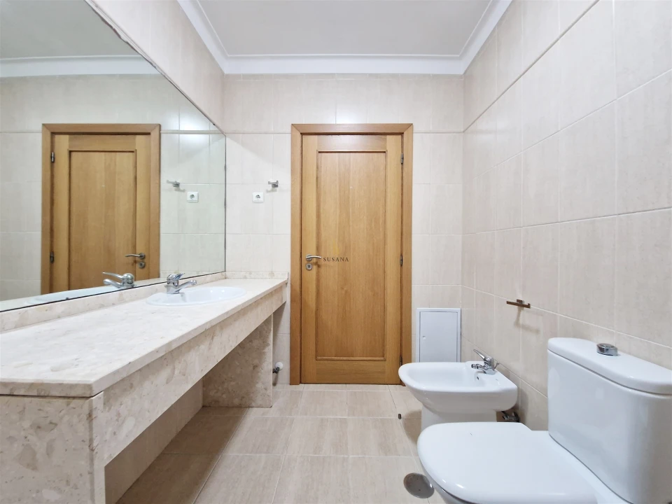 Apartamento T3 para Venda em Viseu Foto 32