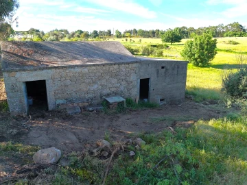 Quinta T0 para Venda em Escalos de Cima e Lousa