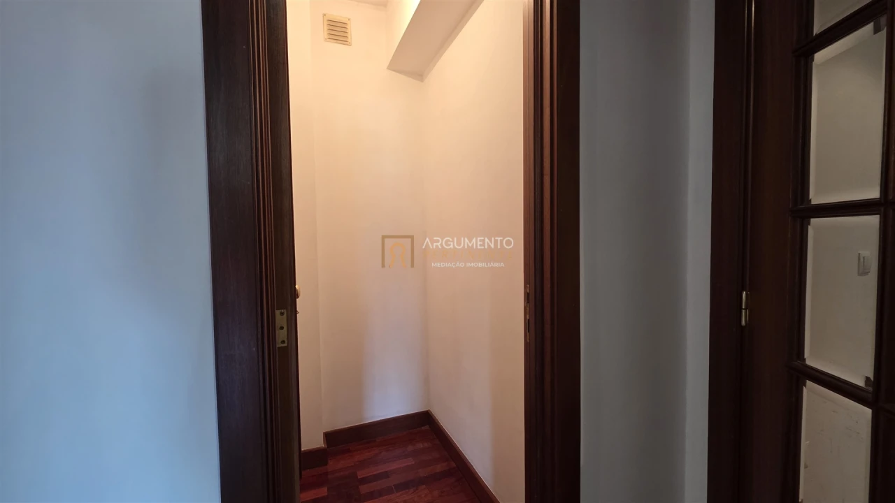 Apartamento T2 para Venda em Rio Tinto Foto 34
