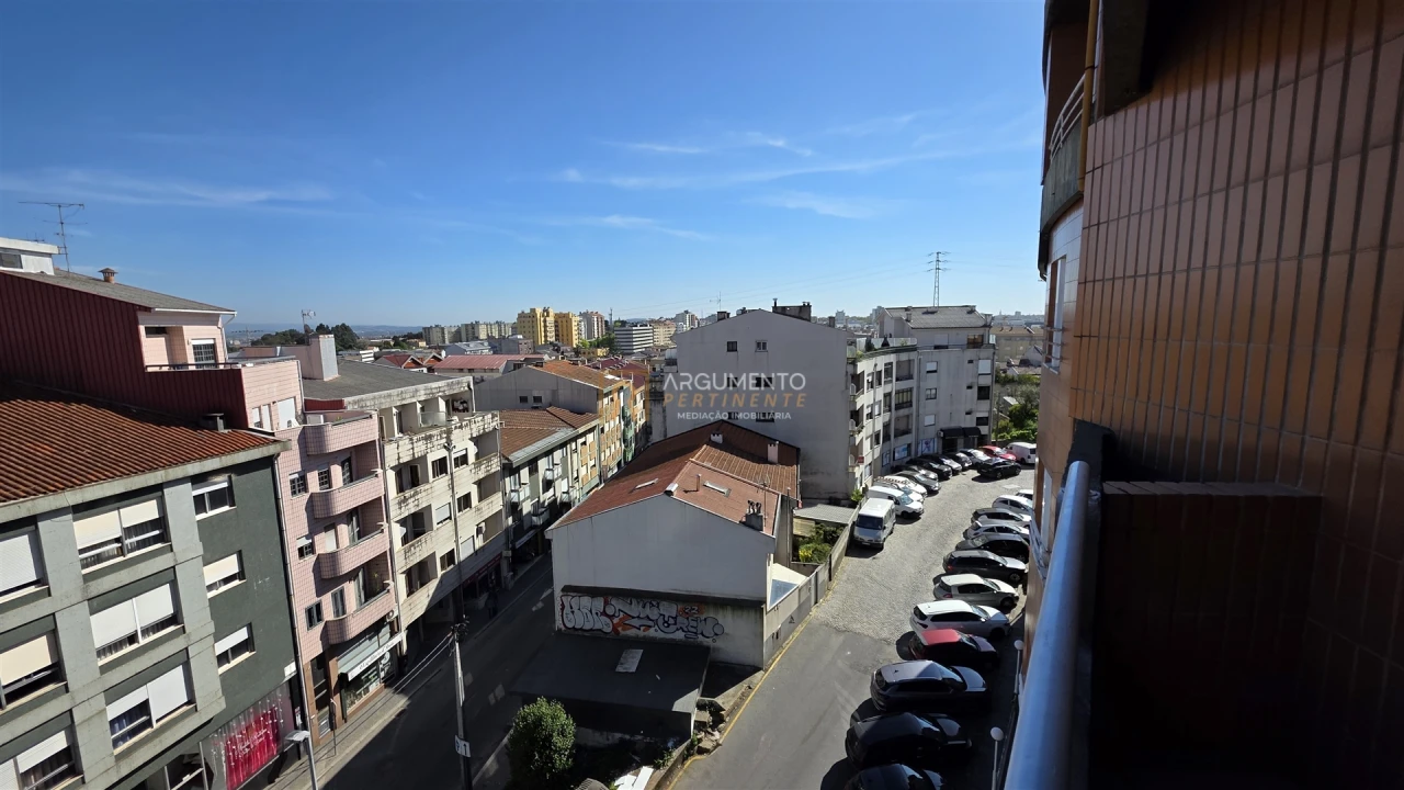 Apartamento T2 para Venda em Rio Tinto Foto 27