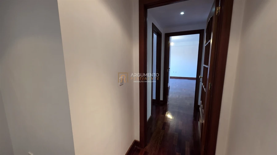 Apartamento T2 para Venda em Rio Tinto Foto 16