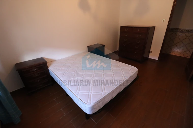 Apartamento T3 para Venda em Mirandela Foto 20