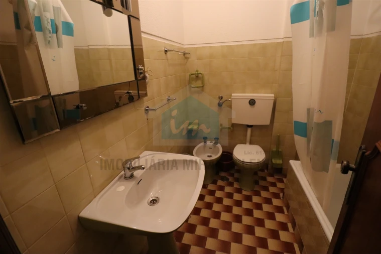 Apartamento T3 para Venda em Mirandela Foto 15