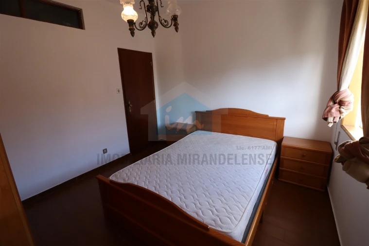 Apartamento T3 para Venda em Mirandela Foto 12