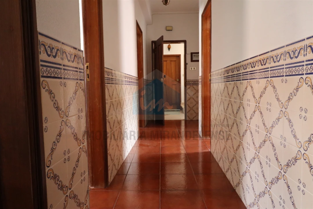 Apartamento T3 para Venda em Mirandela Foto 2